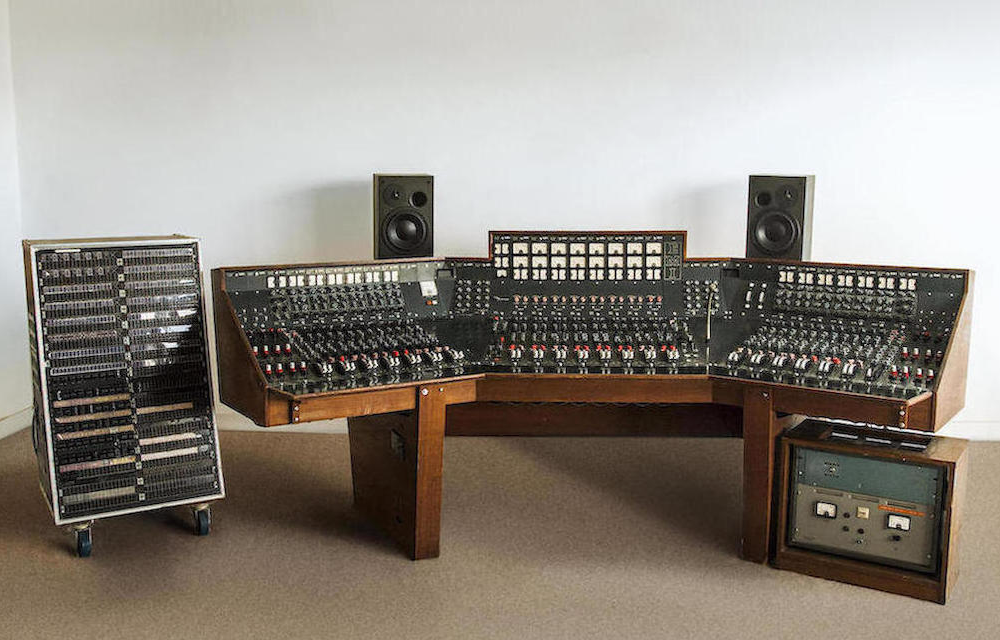 Fancy a piece of the dark side of the moon? — 2201 Recording